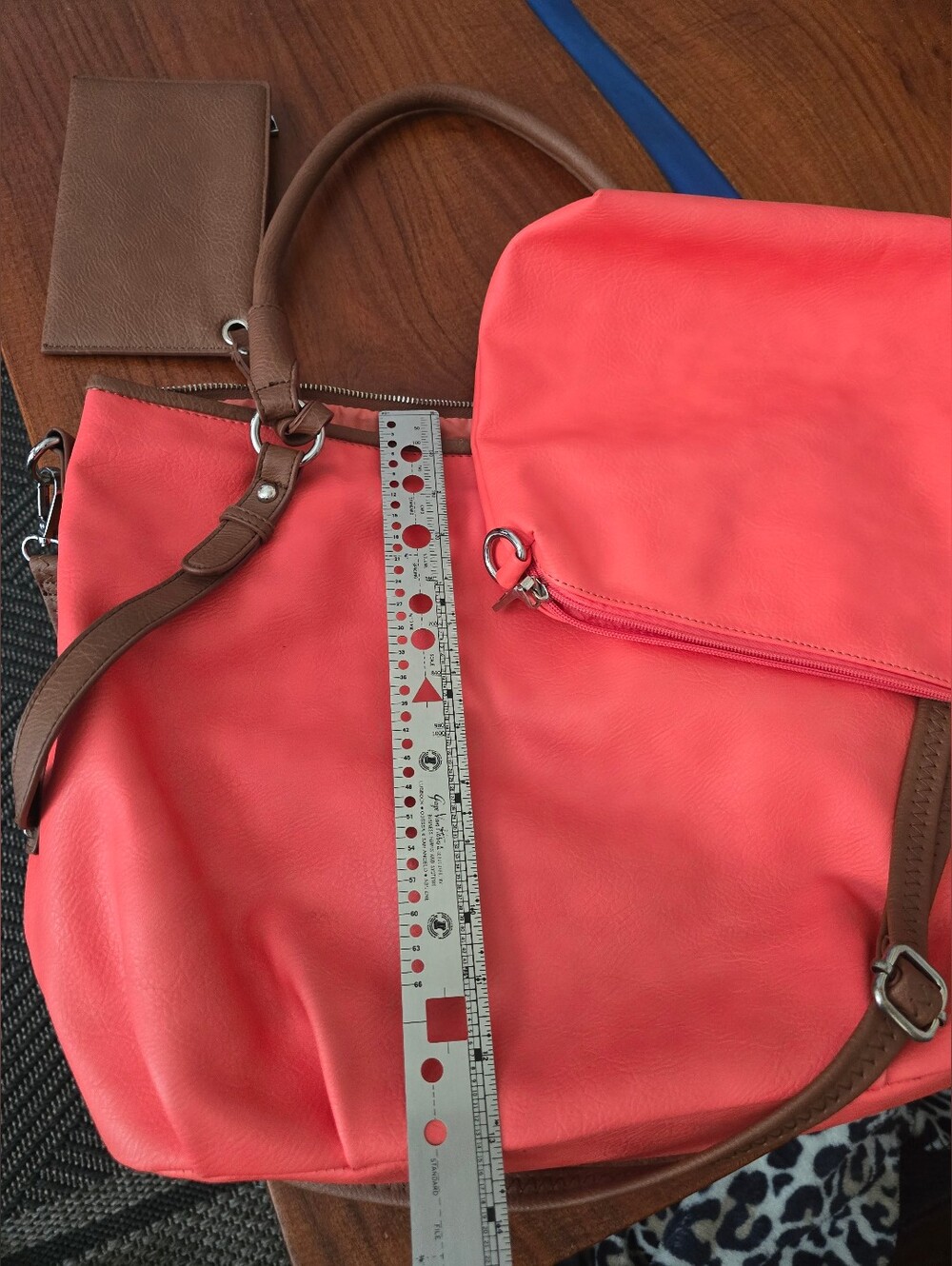 Coral Pink Shoulder Bag & Brown Trim - Classic Everyday Tote 3 In 1 Black Rivet - Picture 3 of 16